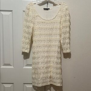 H&M Cream Lace Long Sleeve Dress